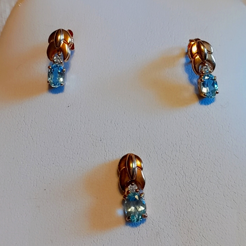 Pendent and matching earrings